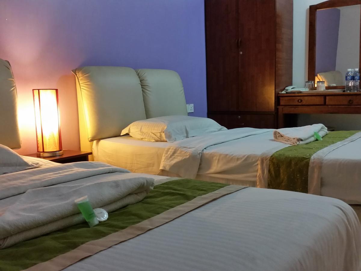 1Libaran Hotel Sandakan Buitenkant foto