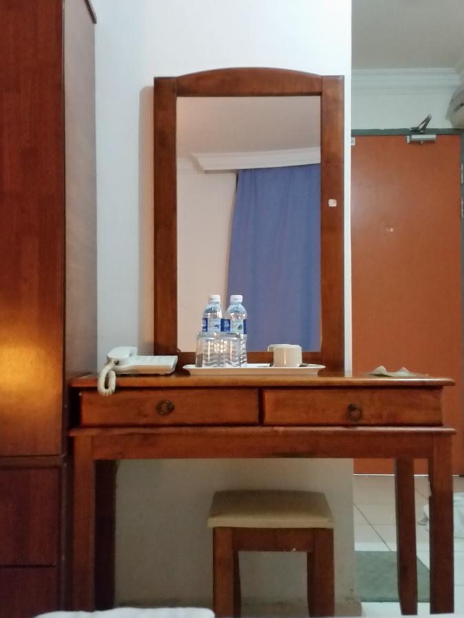 1Libaran Hotel Sandakan Buitenkant foto