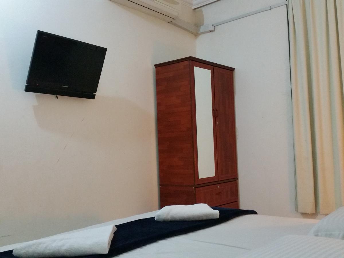 1Libaran Hotel Sandakan Buitenkant foto